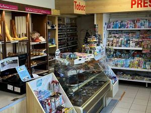 Boulangerie  pâtisserie  presse  tabac 50 m² Fumel