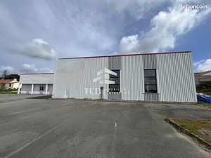 Local 780 m² Couëron