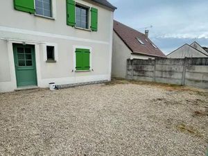 Location maison 4 pièces 106 m² à Jouarre (77640)  1 100 €