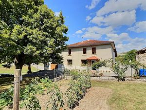 Vente maison 7 pièces 171 m² à Chevrieres (38160)  299 000 €