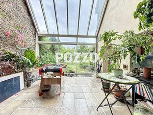 A vendre : Belle bâtisse du XVIIe à Hocquigny  10 pièces  260 m2