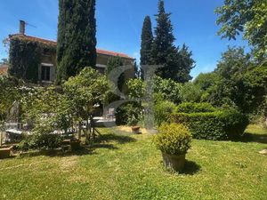 Superbe maison bourgeoise du XIXème - REGION L'ISLE-SUR-LA-SORGUE