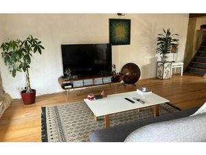 Location appartement  65 m² T-3 à Saint-Paul-Trois-Châteaux  790 €