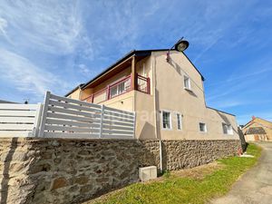 Maison à vendre SAINT PEREUSE 7 pièce(s) 210m2 265 000€