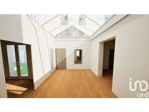 Vente Appartement 4 pièces à Saintes (17100) : à vendre 4 pièces / 140m² Saintes