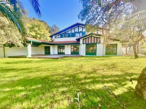 “Santo Domingo Beach House” A Vendre centre-ville d’Hossegor entre le lac & la mer  superb