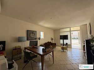 Vente locaux professionnels 43 m² à Mallemort (13370)  172 000 €