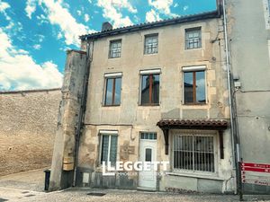 Immeuble 5 pièce(s)  RUFFEC