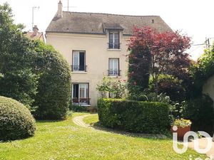 Vente maison 8 pièces 213 m² à Quincy-Voisins (77860)  369 000 €