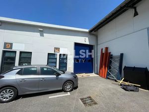 Local d'Activités à LYON 9ème - A LOUER - 167 m²