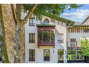 Maison de luxe à vendre dans le quartier Villiers-L. Michel