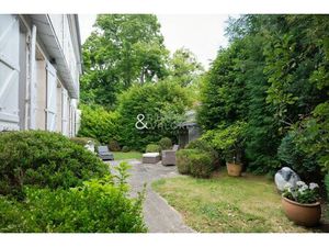 Maison de luxe à vendre dans le quartier Saint Max Centre