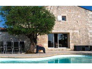 Maison Nieul-lès-Saintes m² T-6 à vendre  399 000 €