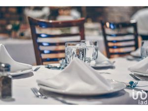 Vente locaux professionnels 250 m² à Biscarrosse (40600)  450 000 €