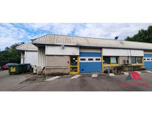 Location locaux professionnels 217 m² à Marseille 16ème (13016)  1 550 €