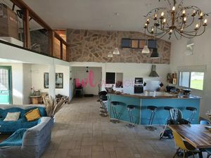 Grande maison a l'Horme