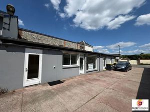 Immobilier Professionnel à louer Incarville