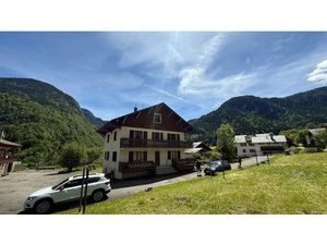 Vente maison 8 pièces 167.83 m² à Bonnevaux (74360)  420 000 €