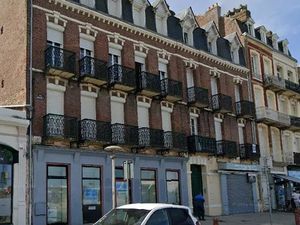 Vente locaux professionnels 110 m² à Le Tréport (76470)  147 000 €