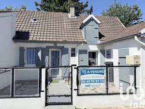 Vente maison 3 pièces 43 m² à Cercy-la-Tour (58340)  39 000 €