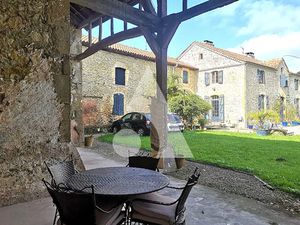 Vente maison 7 pièces 260 m² à Soublecause (65700)  399 000 €