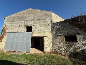 VASTE GRANGE - JARDIN-VILLAGE