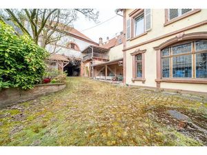 Vente manoir 12 pièces 325.25 m² à Oberbronn (67110)  275 490 €