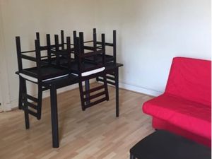 Location meublée appartement 2 pièces 57 m² à Blois (41000)  560 €