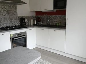 Location meublée chambre 1 pièce 20 m² à Jupilles (72500)  300 €