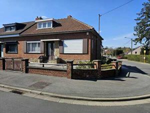 Maison 3 façades avec garage à Ransart