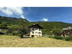 Idéal investisseurs : parcelle divisible et constructible