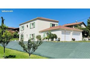 Maison 5 pièces 140 m²