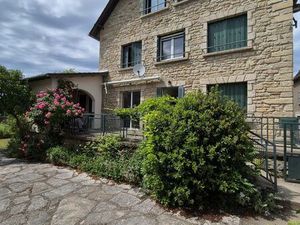 Propriété 9 pièces 205 m²