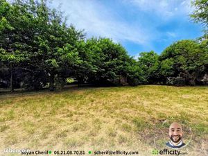 Terrain 1 008 m² Fleac