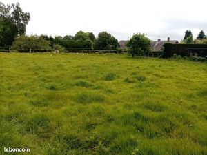 Terrain 1 000 m² Angiens