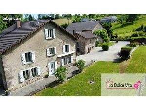 Propriété 8 pièces 228 m²