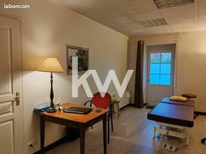 Local commercial 120 m²