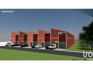 Local 105 m² CHEVRY-COSSIGNY