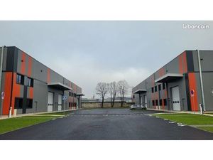 Local d'activité 2 386 m²