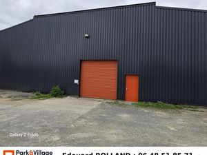 Local industriel 65 m²