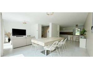 Maison avec terrasse Chevry (01)