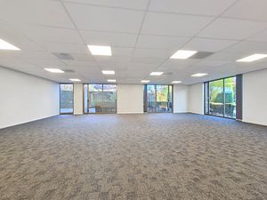 Commercieel te huur in Sint-Martens-Latem