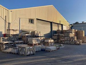 Location local d'activités SIX FOURS LES PLAGES 548 m²