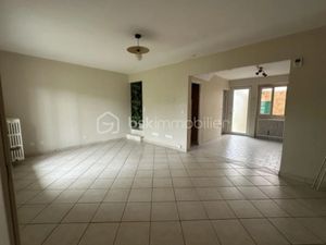 Vente maison 4 pièces 72 m² à Fleury-les-Aubrais (45400)  170 000 €