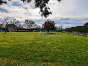 Cazères 31220 - Terrain à bâtir de 2498 m2