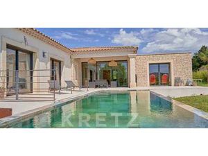 Maison avec piscine et jardin Chusclan (30)