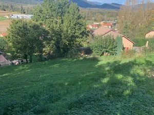 Vente terrain 1102 m² à Saint-Genix-les-Villages (73240)  70 000 €