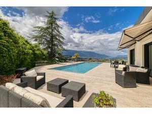 Villa de luxe à vendre à Jacob-Bellecombette