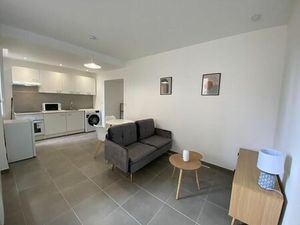 Location appartement 1 pièce 44 m² à Mazamet (81200)