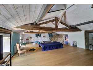 Vente maison 4 pièces 105 m² à Geste (49600)  210 000 €